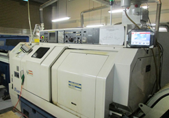 透過人機(jī)介面(RS232&IO)
